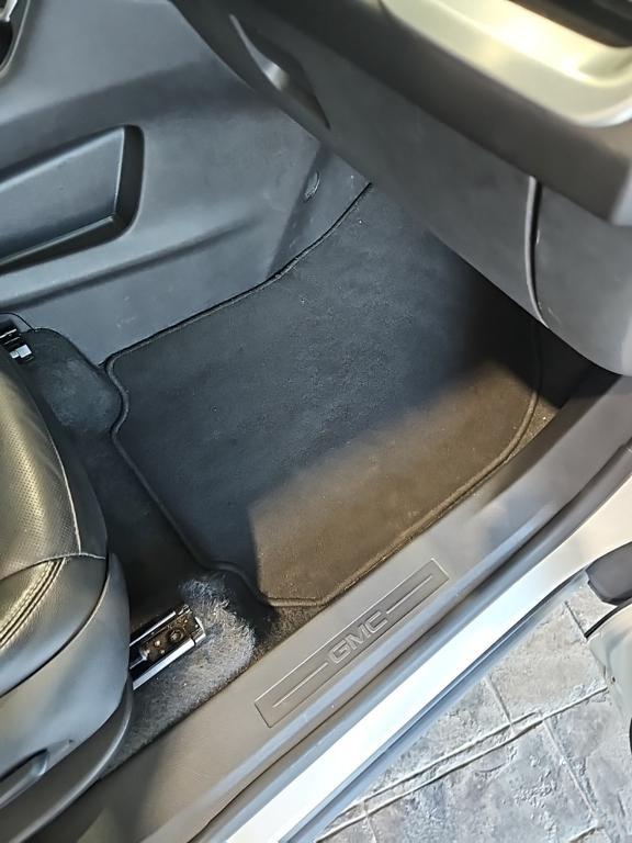 used 2024 GMC Terrain car, priced at $20,988