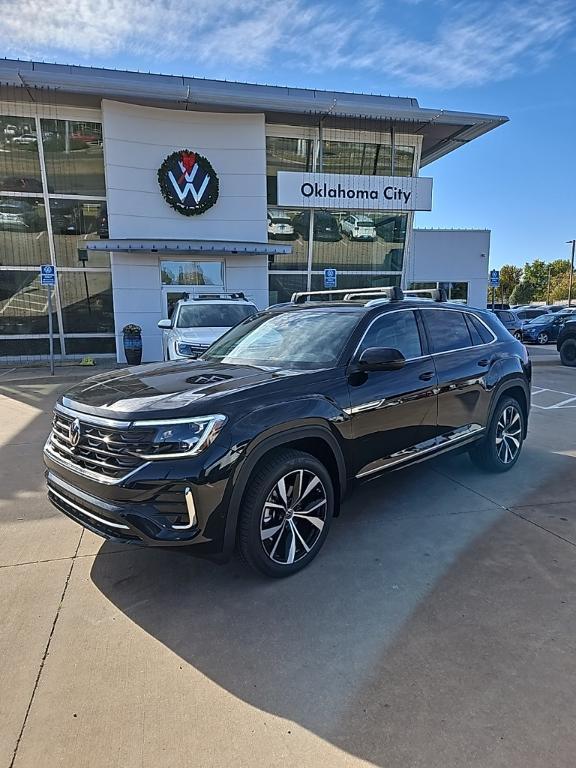 new 2026 Volkswagen Atlas Cross Sport car, priced at $51,969