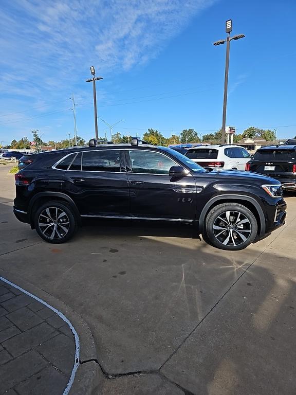 new 2026 Volkswagen Atlas Cross Sport car, priced at $51,969
