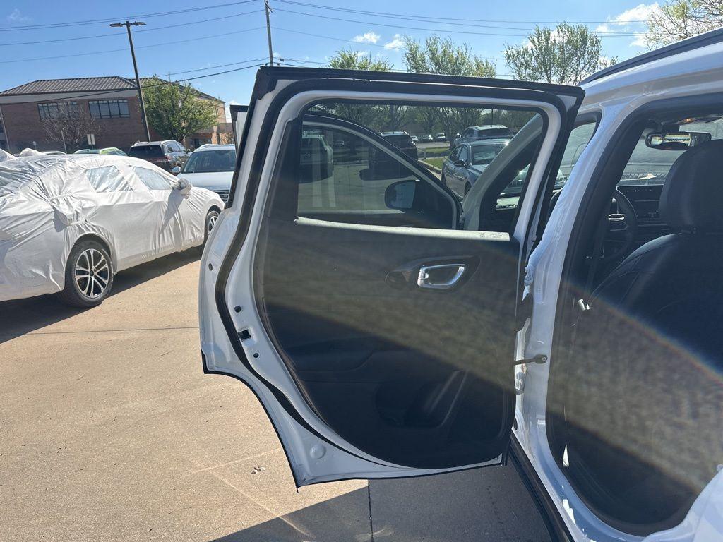 used 2025 Jeep Compass car, priced at $23,093