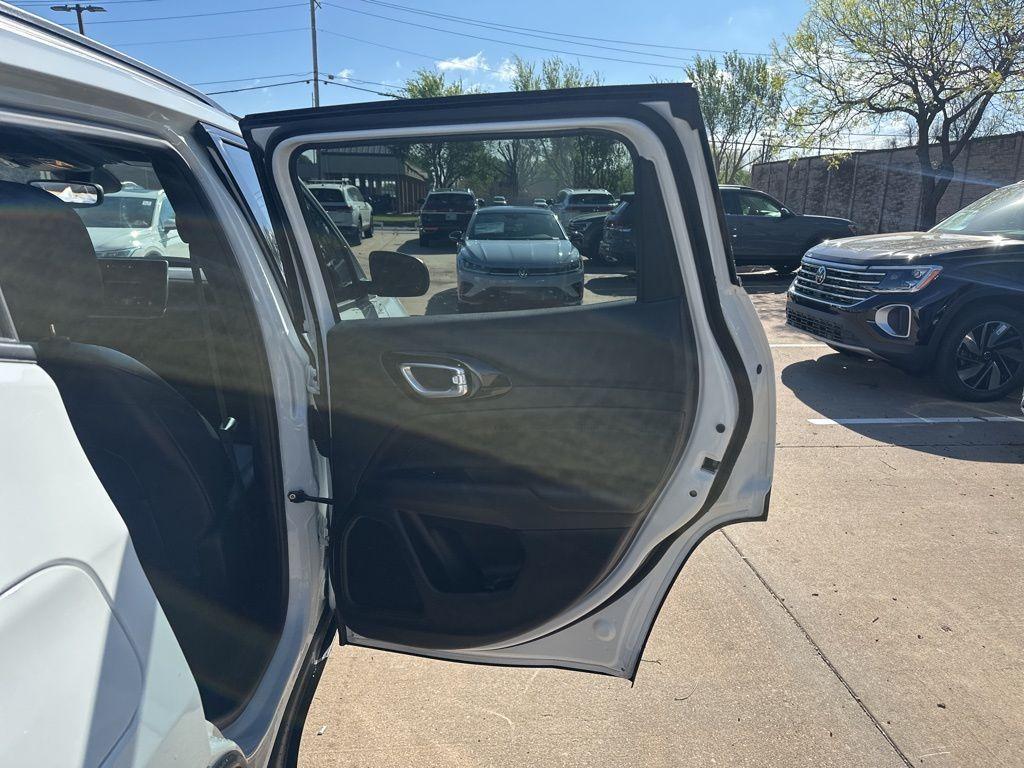 used 2025 Jeep Compass car, priced at $23,093