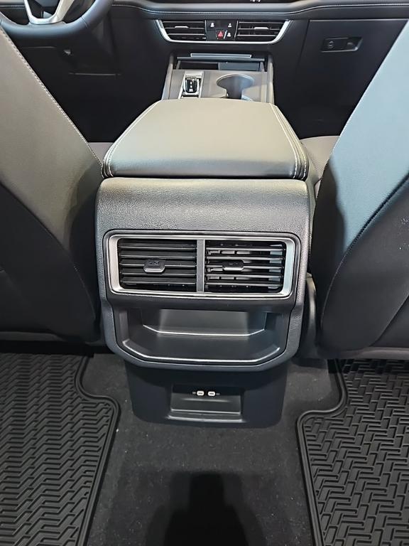 new 2026 Volkswagen Atlas Cross Sport car, priced at $38,768