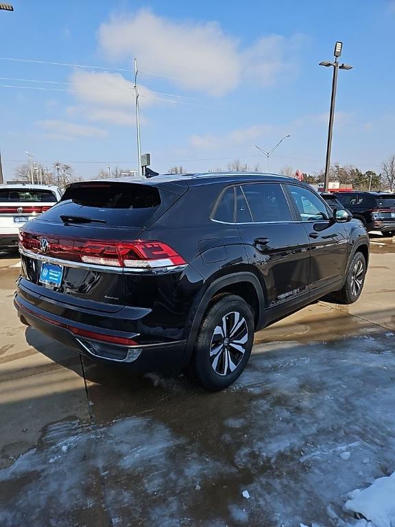new 2026 Volkswagen Atlas Cross Sport car, priced at $38,696
