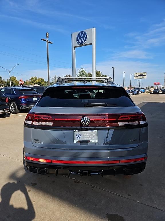 new 2026 Volkswagen Atlas Cross Sport car, priced at $49,620