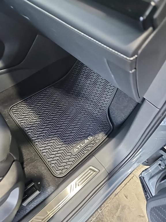 new 2026 Volkswagen Atlas Cross Sport car, priced at $49,620