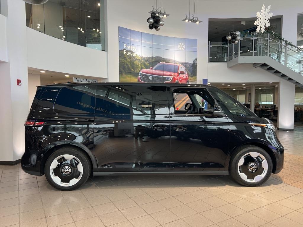 new 2025 Volkswagen ID. Buzz car, priced at $47,016