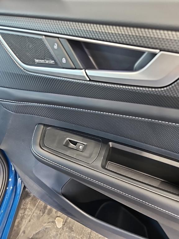 new 2026 Volkswagen Atlas Cross Sport car, priced at $52,117