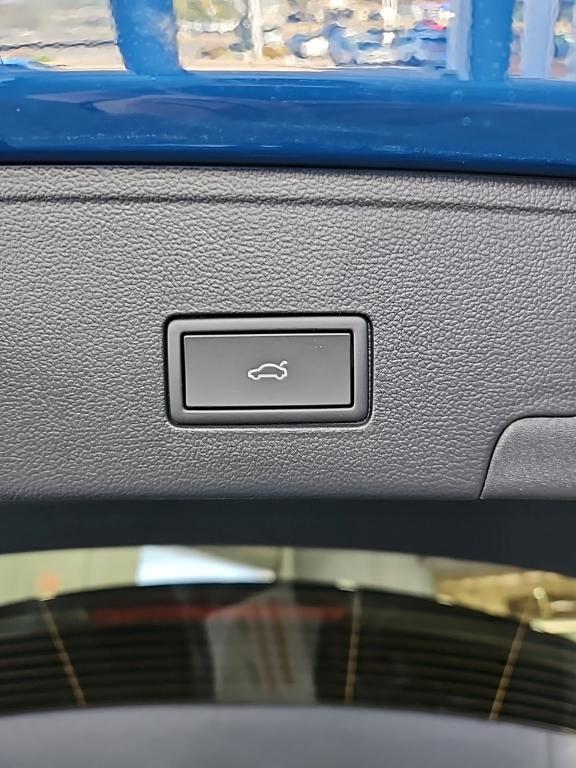 new 2026 Volkswagen Atlas Cross Sport car, priced at $52,117