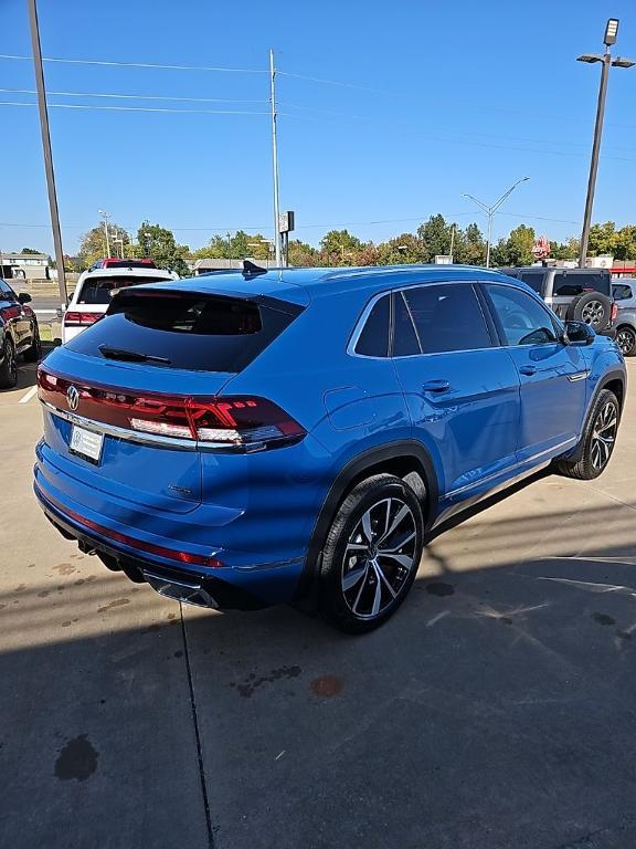new 2026 Volkswagen Atlas Cross Sport car, priced at $53,254