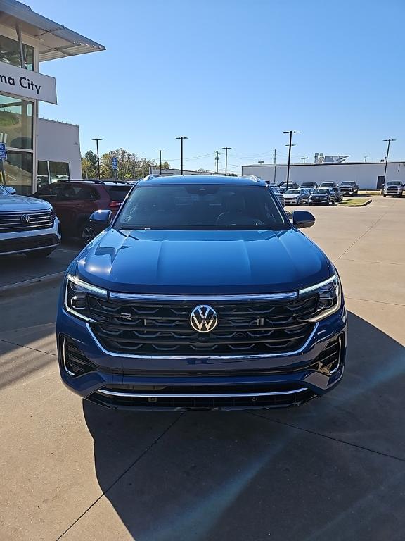 new 2026 Volkswagen Atlas Cross Sport car, priced at $52,117