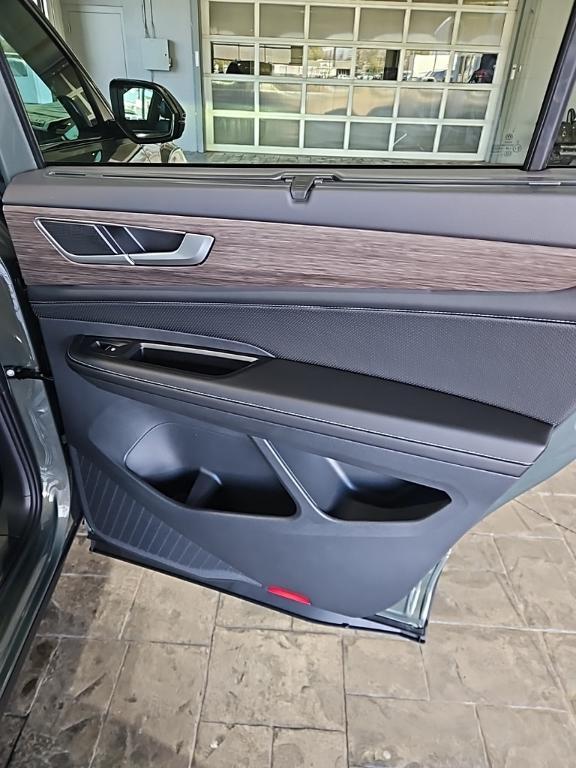 new 2026 Volkswagen Atlas car, priced at $47,336