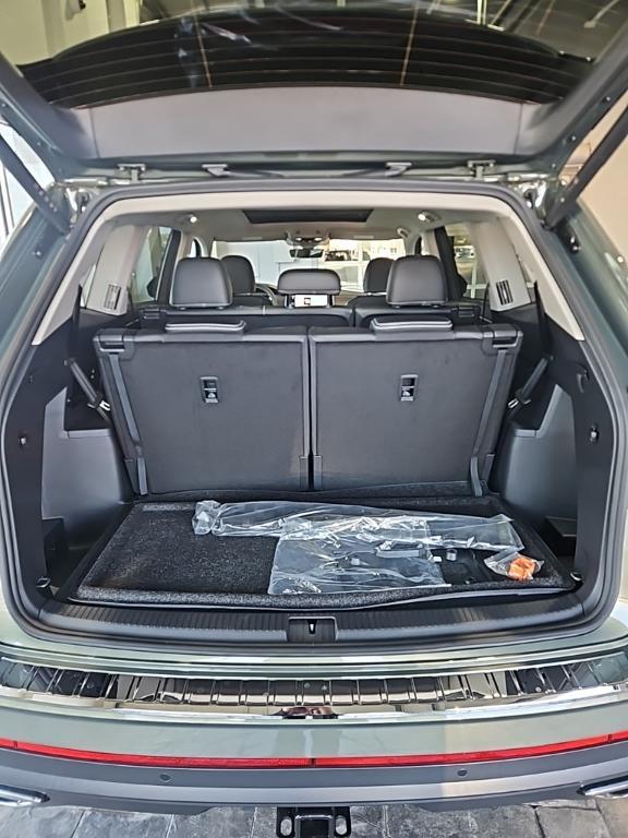 new 2026 Volkswagen Atlas car, priced at $47,336