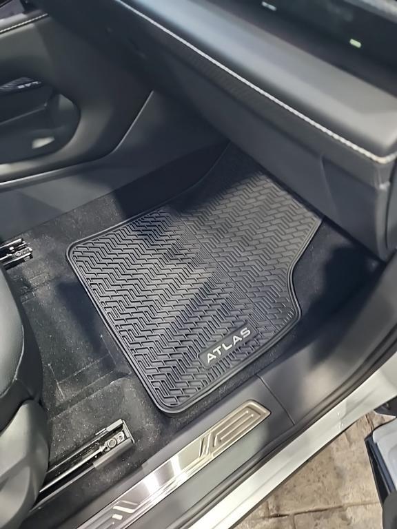 new 2026 Volkswagen Atlas Cross Sport car, priced at $49,620