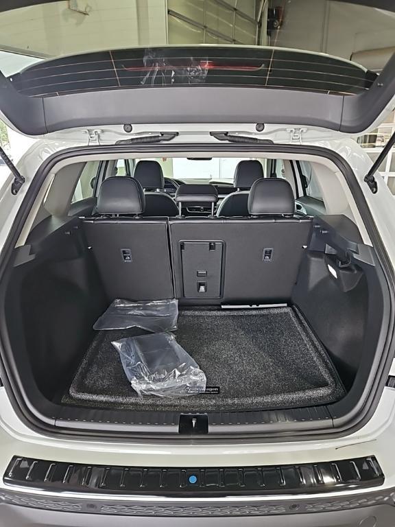 new 2026 Volkswagen Taos car, priced at $31,958