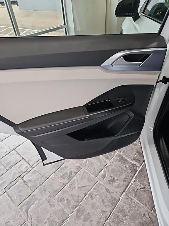 new 2026 Volkswagen Taos car, priced at $31,958