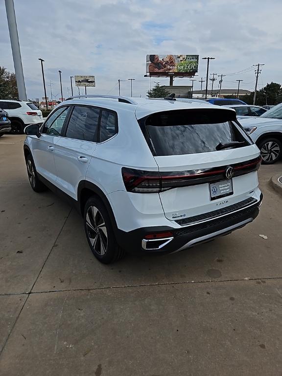 new 2026 Volkswagen Taos car, priced at $31,958