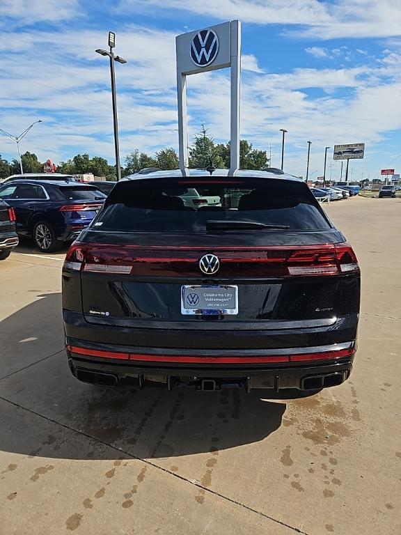 new 2026 Volkswagen Atlas Cross Sport car, priced at $49,030