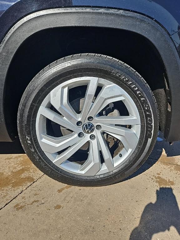 used 2022 Volkswagen Atlas car, priced at $20,081