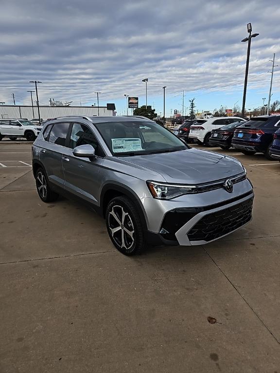 new 2026 Volkswagen Taos car, priced at $37,101