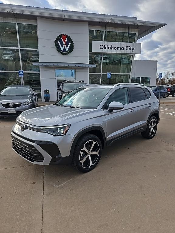 new 2026 Volkswagen Taos car, priced at $37,101