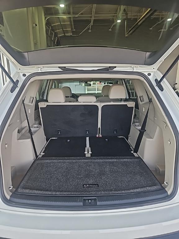 used 2020 Volkswagen Atlas car, priced at $18,500