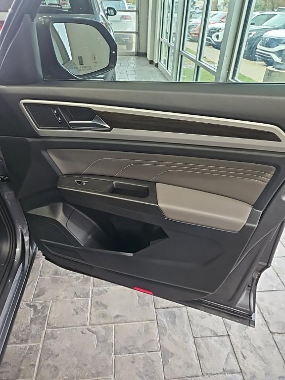 used 2023 Volkswagen Atlas car, priced at $23,000