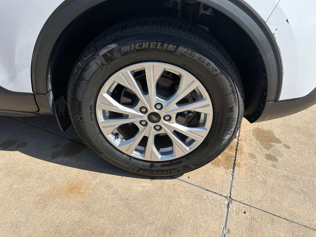 used 2023 Ford Escape car, priced at $22,597
