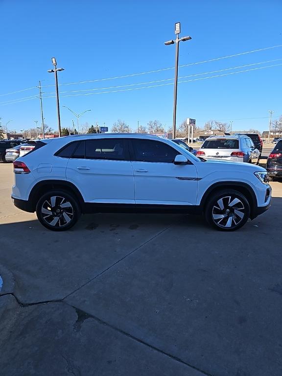 used 2025 Volkswagen Atlas Cross Sport car, priced at $34,000