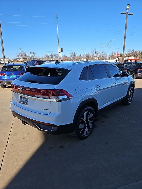 used 2025 Volkswagen Atlas Cross Sport car, priced at $34,000