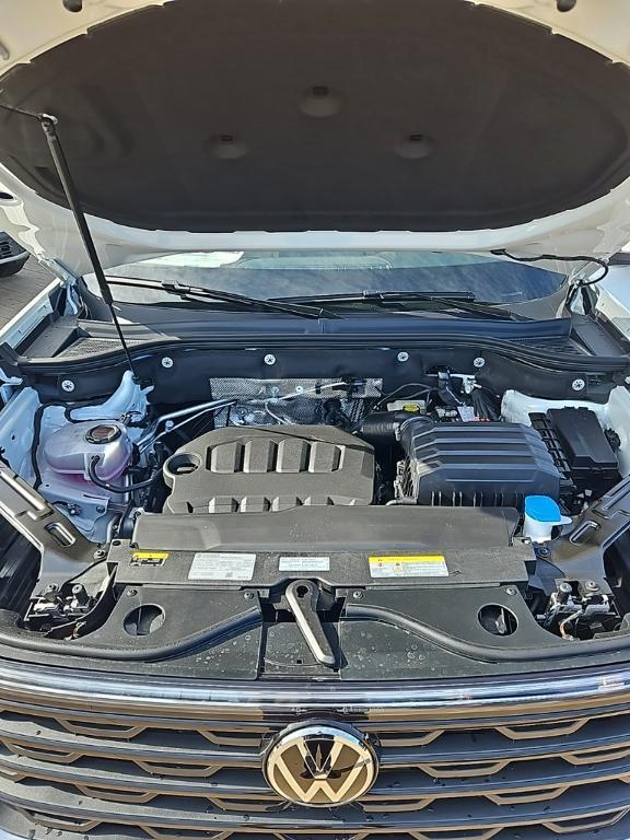 new 2026 Volkswagen Atlas Cross Sport car, priced at $44,909