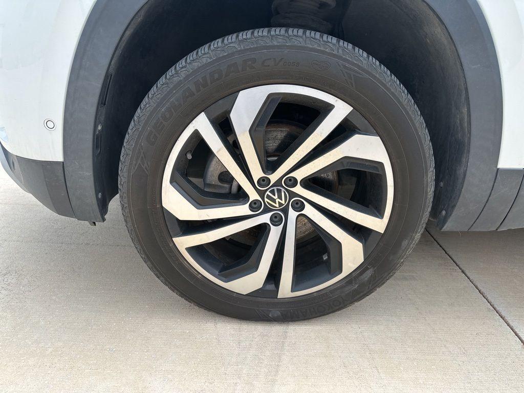 used 2021 Volkswagen Atlas car, priced at $23,597