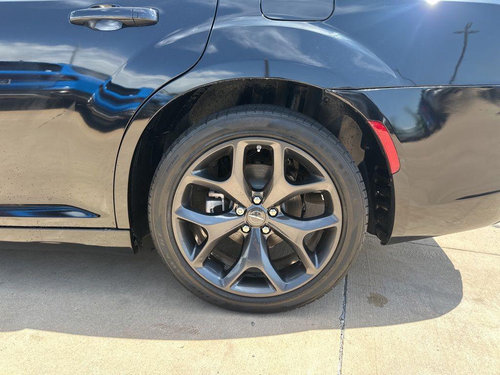 used 2023 Chrysler 300 car, priced at $27,597