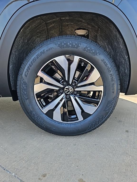 new 2026 Volkswagen Atlas Cross Sport car, priced at $36,930