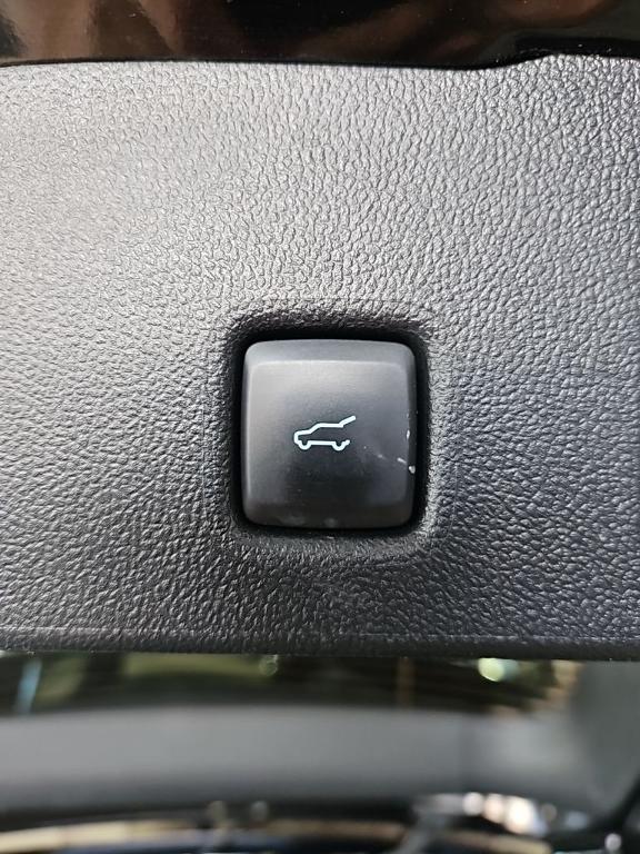 used 2025 Ford Escape car, priced at $27,287