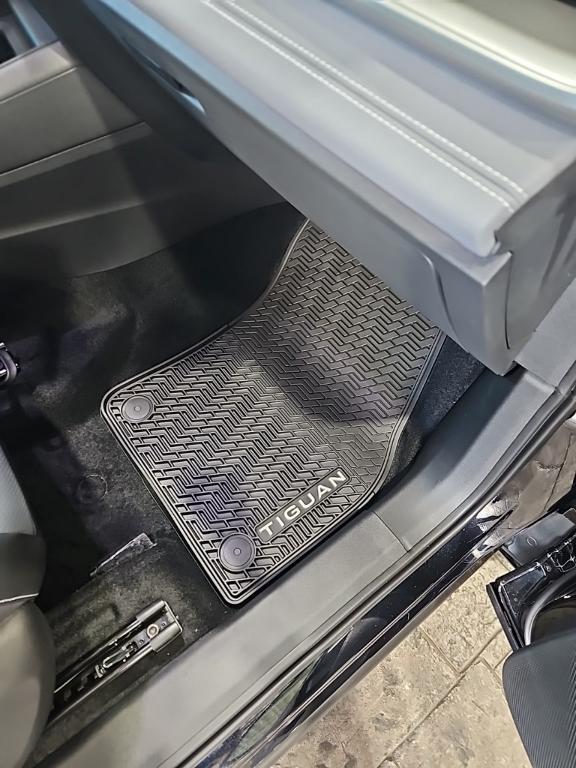 new 2025 Volkswagen Tiguan car, priced at $31,154