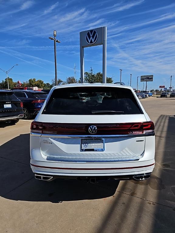 new 2026 Volkswagen Atlas car, priced at $52,618
