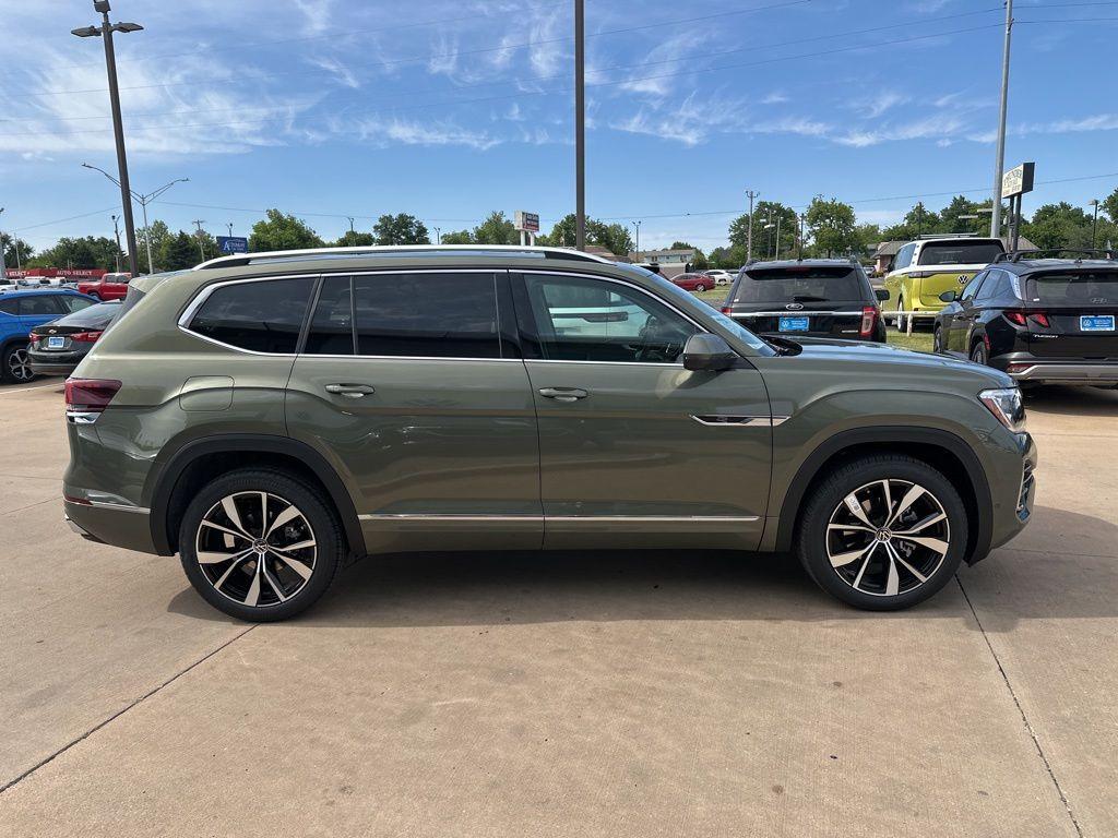 new 2026 Volkswagen Atlas car, priced at $53,279