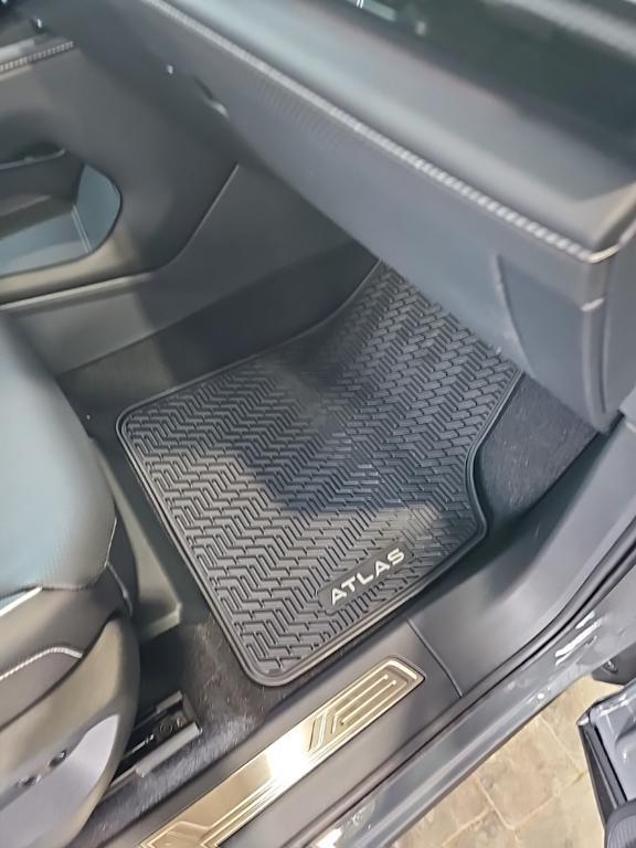 new 2026 Volkswagen Atlas Cross Sport car, priced at $52,580