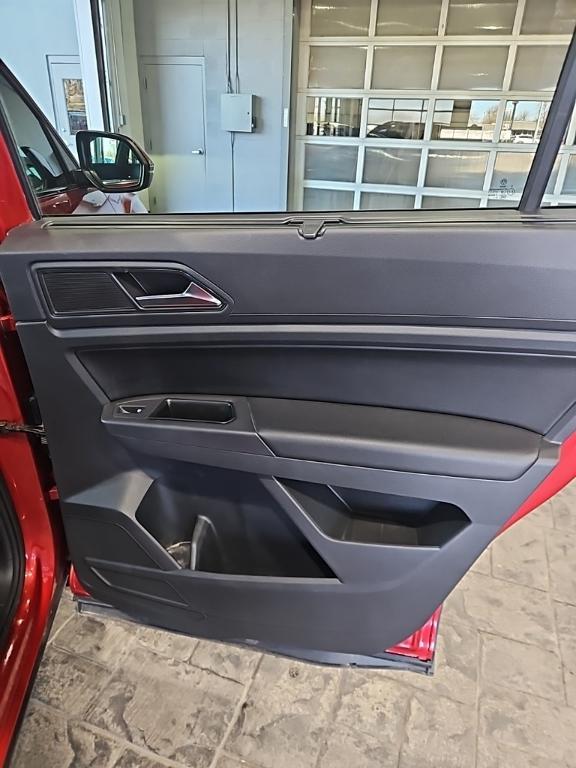 used 2021 Volkswagen Atlas car, priced at $21,999