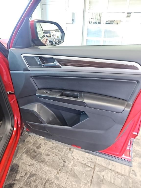 used 2021 Volkswagen Atlas car, priced at $21,999