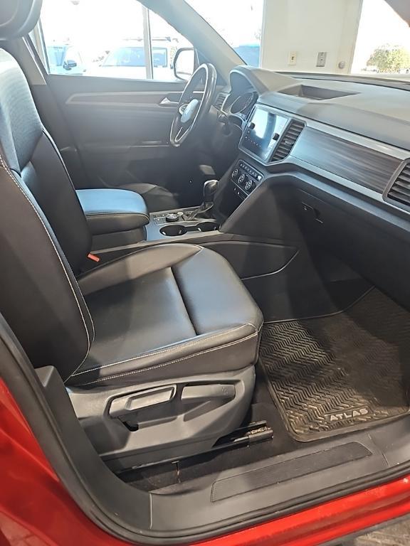 used 2021 Volkswagen Atlas car, priced at $21,999