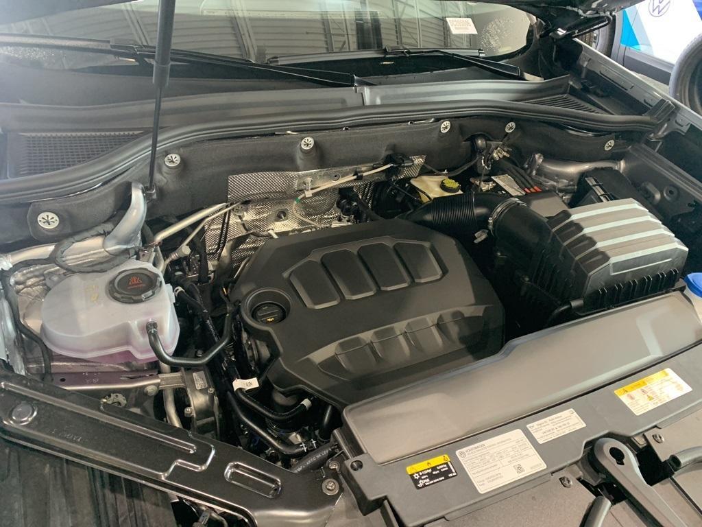 new 2025 Volkswagen Atlas Cross Sport car, priced at $41,316