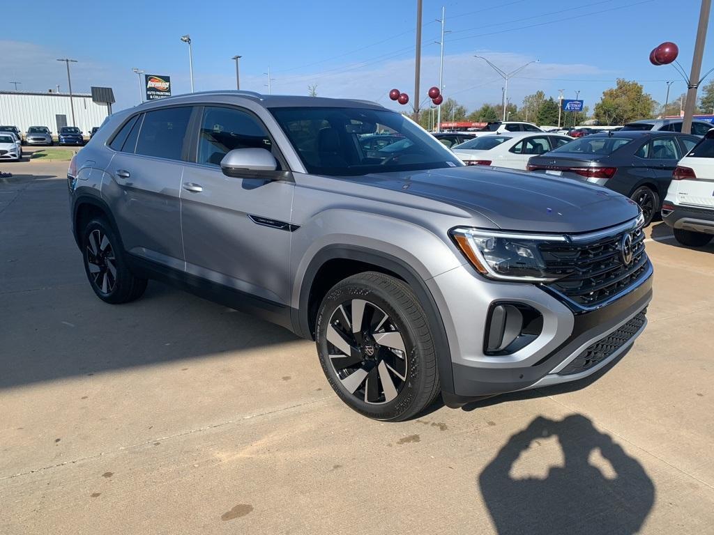 new 2025 Volkswagen Atlas Cross Sport car, priced at $41,316