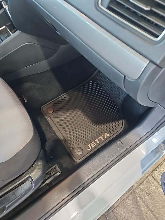 used 2017 Volkswagen Jetta car, priced at $9,500