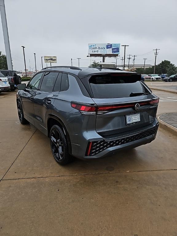 new 2026 Volkswagen Tiguan car, priced at $38,939