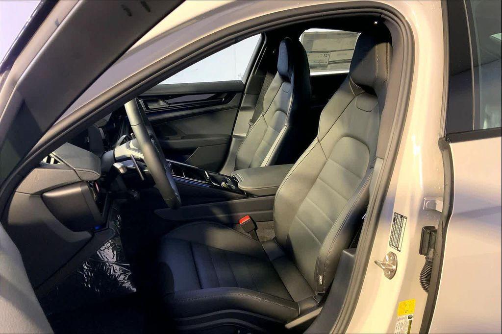 new 2026 Porsche Panamera car, priced at $145,970