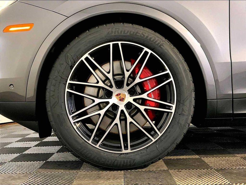 new 2026 Porsche Cayenne car, priced at $139,630