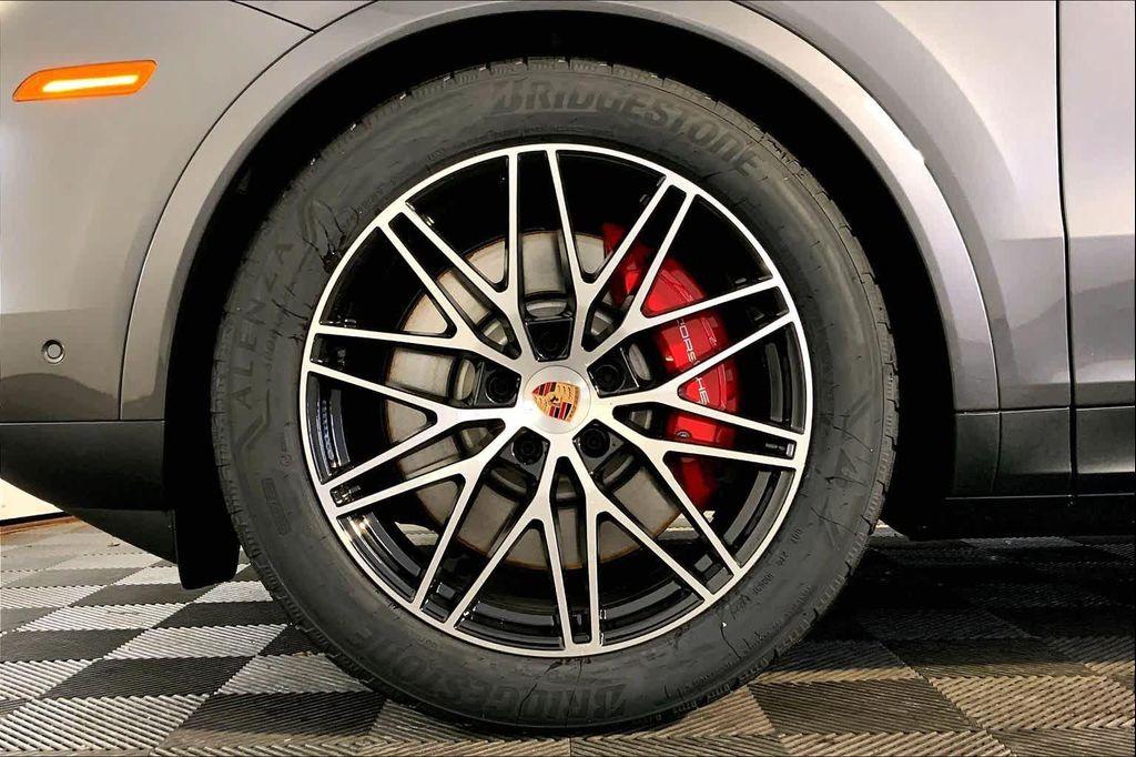 new 2026 Porsche Cayenne car, priced at $139,630