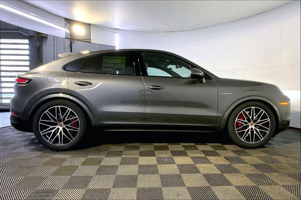 new 2026 Porsche Cayenne car, priced at $139,630
