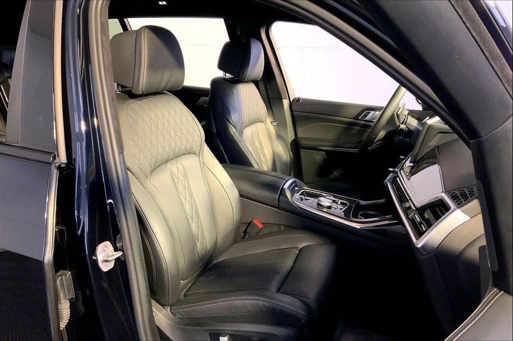 used 2024 BMW X7 car, priced at $79,991